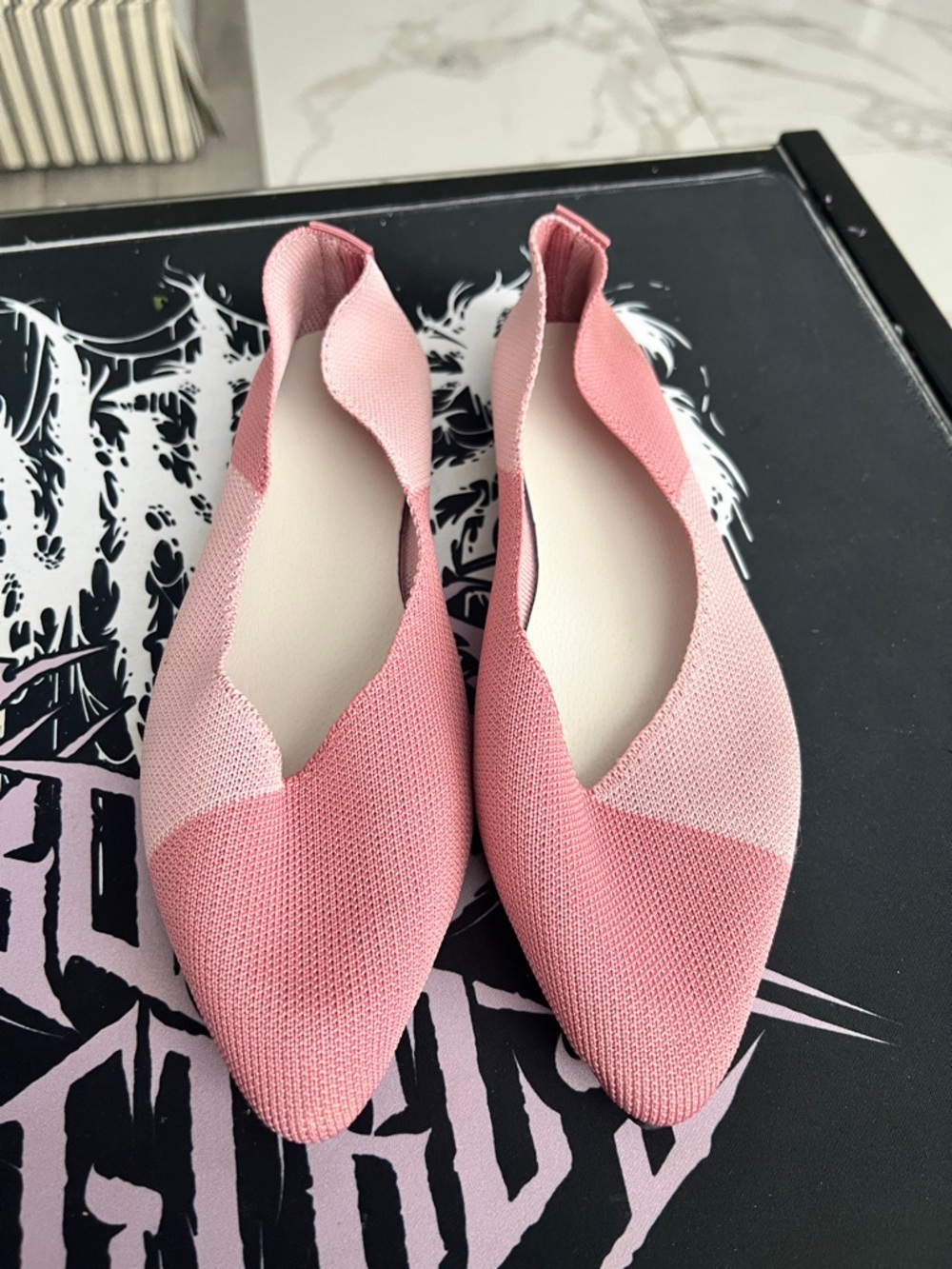 Women’s Pink Knit Pointed Toe Slip-On Flats